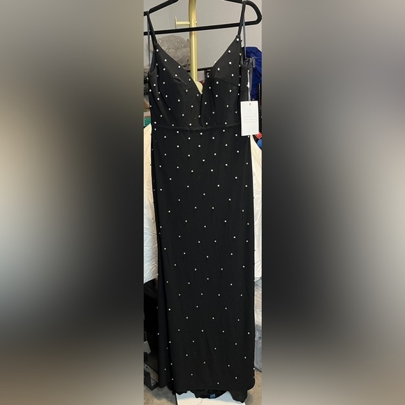 Mac Duggal 70232 Rhinestone Embellished V-Neck Gown - Picture 4 of 11